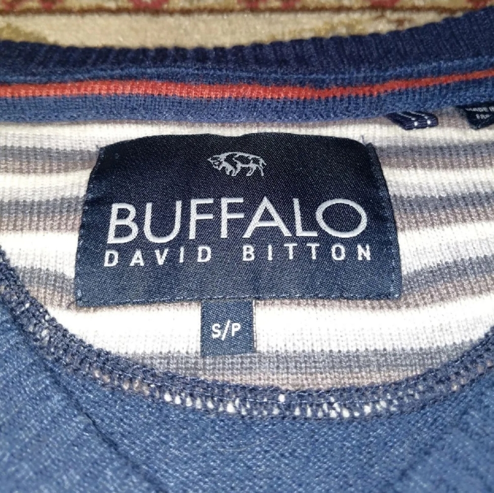 V-neck Sweater